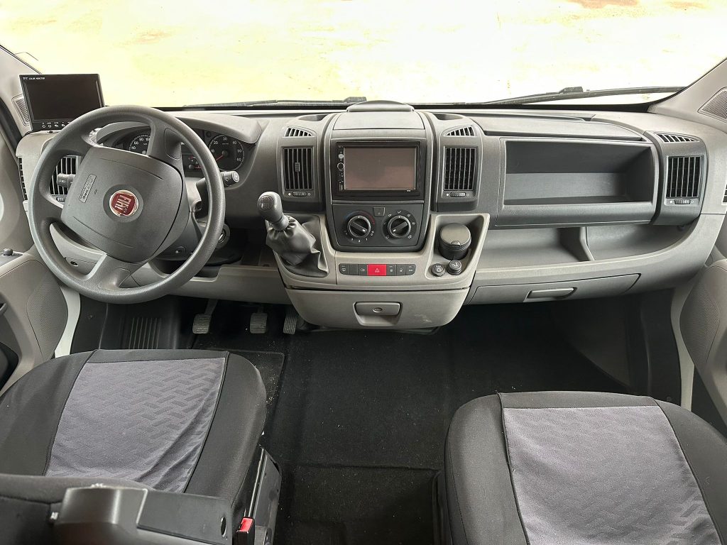 MC LOUIS MC LOUIS STEEL 435G