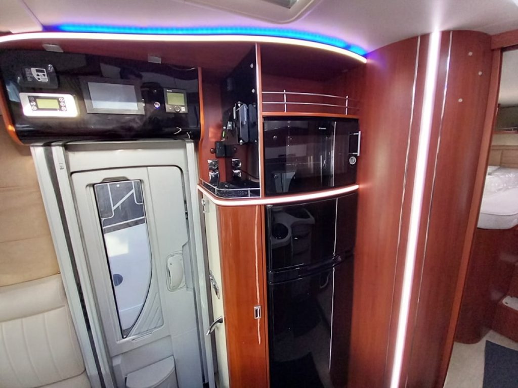 K-Yacht 85 Tekno Line motorhome letti gemelli