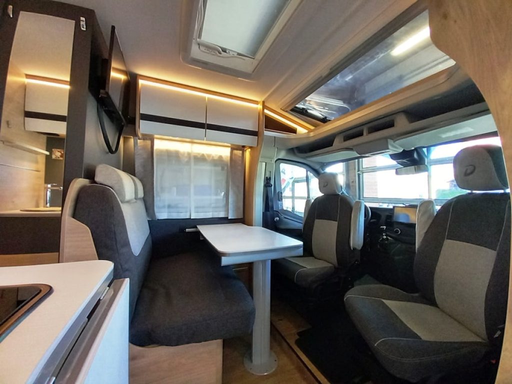 Globebus Go T45 semintegrale letti gemelli