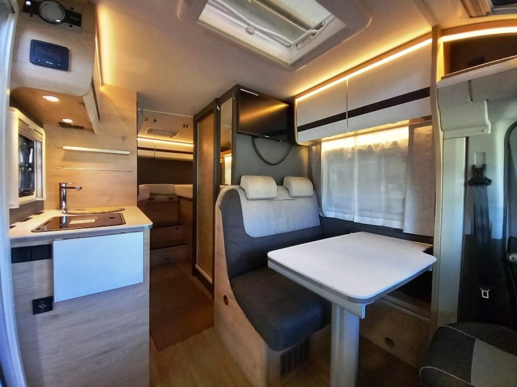 Globebus Go T45 semintegrale letti gemelli