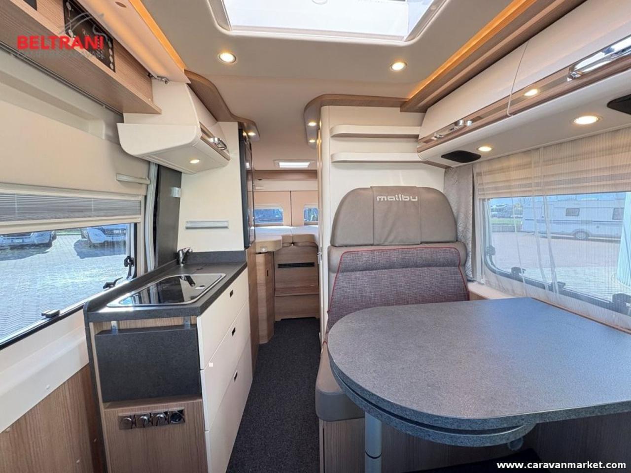 van Comfort GT Skyview 640 LE Charming