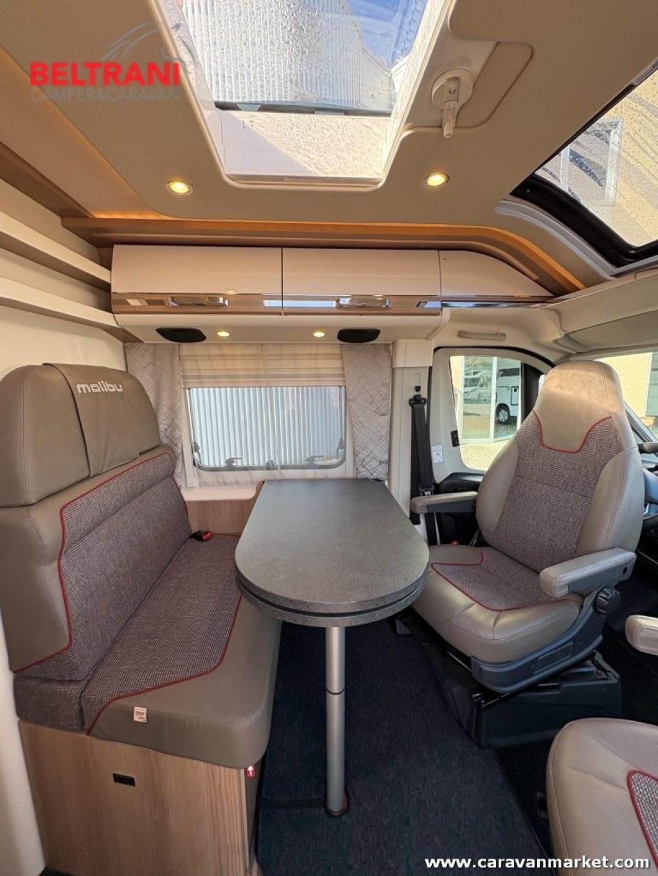 van Comfort GT Skyview 640 LE Charming